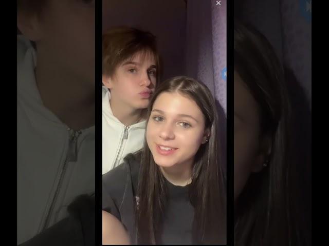 Есть у леры симки сестра. Есть у леры симки сестра