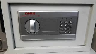 Открыть Сейф ONIX LS